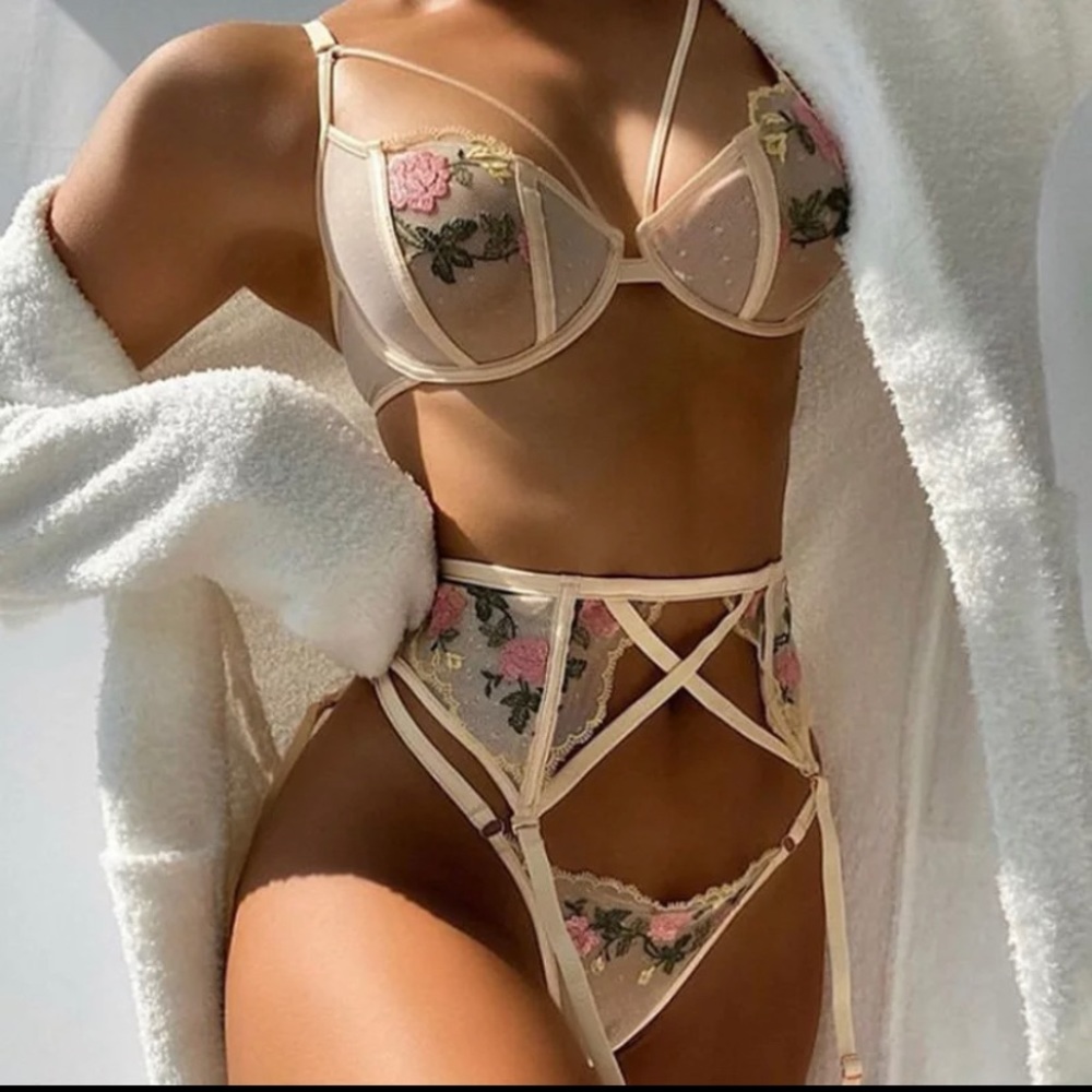Cute lingerie set
